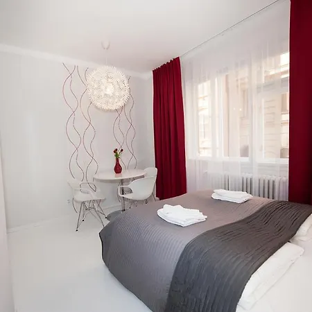 Honeymoon Ruterra براغ